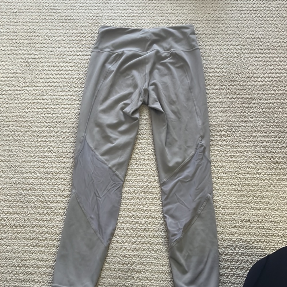 Size small grey athleta leggings! Only worn a few times. - Picture 2 of 5